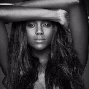 Meet your Posher, Shae